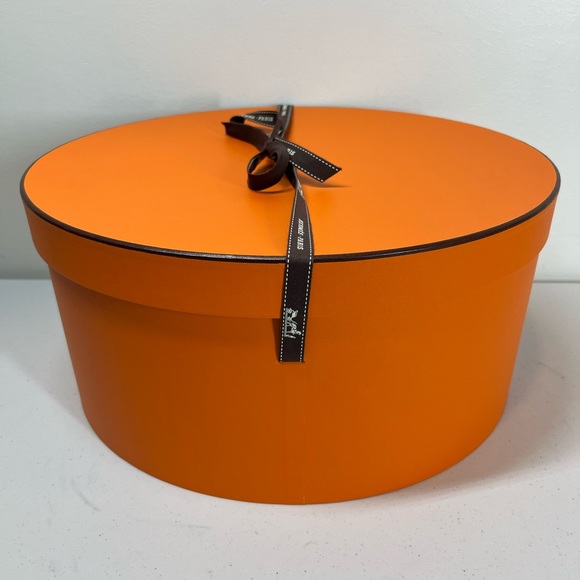 Hermes Authentic Empty Hat Box Orange Gift Storage Round Oval w Ribbon - Picture 9 of 9